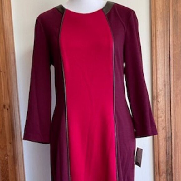 DONNA MORGAN Colorblock Shift Bordeaux Long Sleeve Faux Leather Trim Dre… - Picture 3 of 16